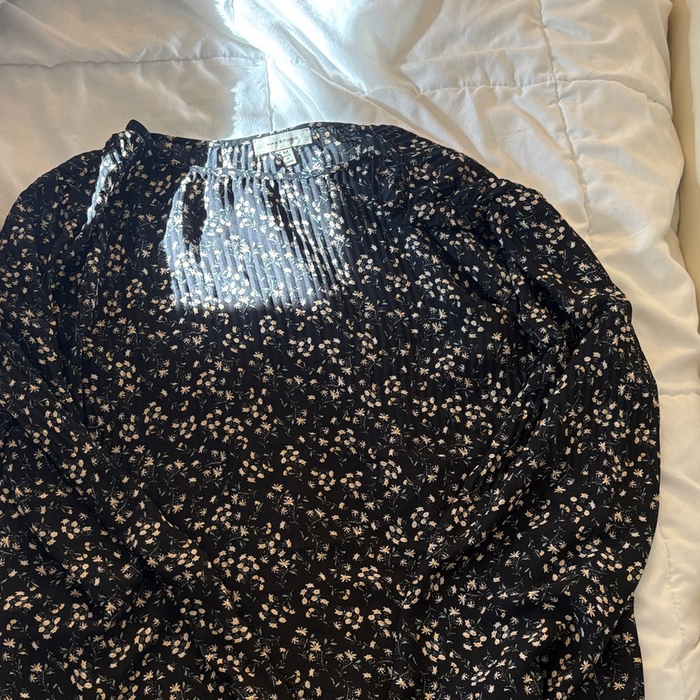 Max Studio Black Floral Blouse
